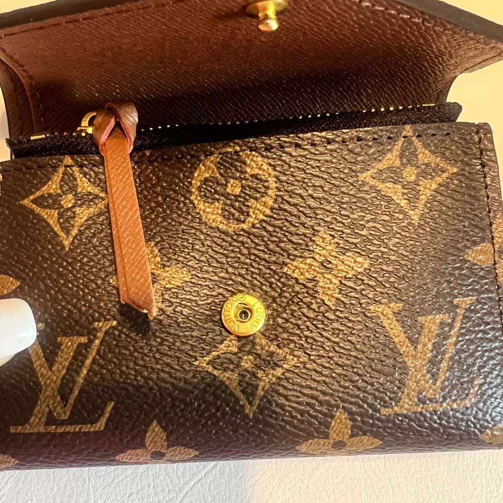 Louis vuitton victorine wallet